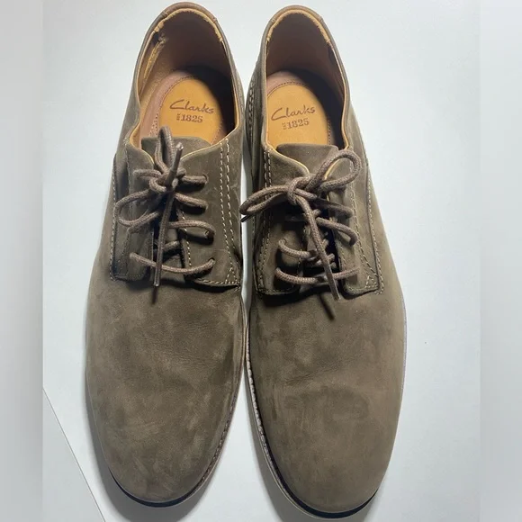 Clarks | Shoes | Clarks Brown Suede Lace Up Oxford Shoes 9m  display picture 3